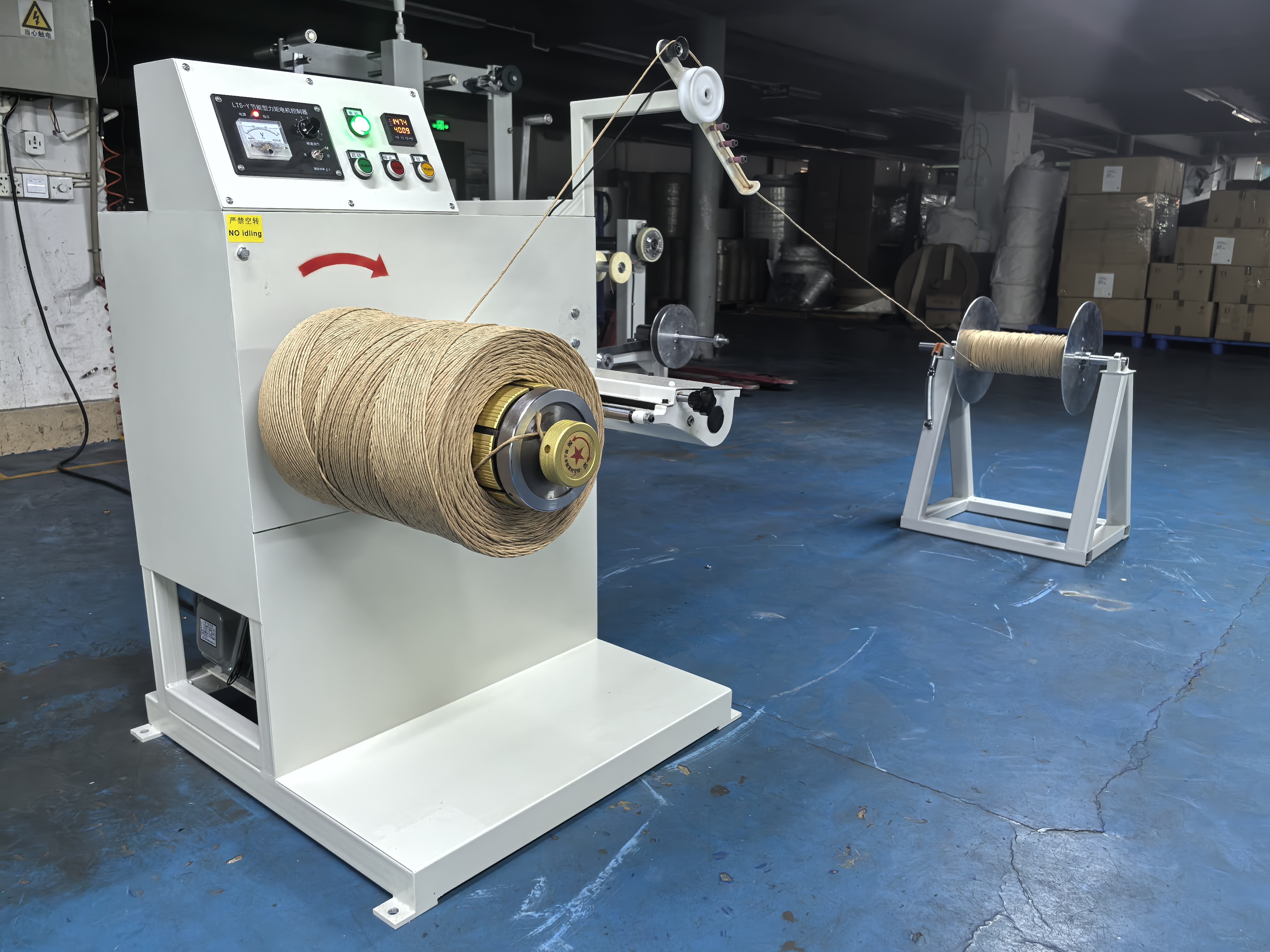 último caso de la compañía sobre Equipo de maquinaria de embalaje de bajo consumo energético para fabricantes de productos industriales